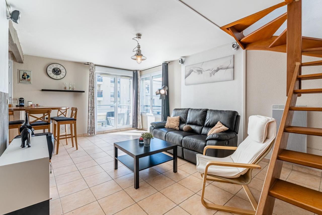 La Joliette; Duplex 2 Chambres, Parking Inclus+ Terrasse+ Ascenseur Marseille Kültér fotó